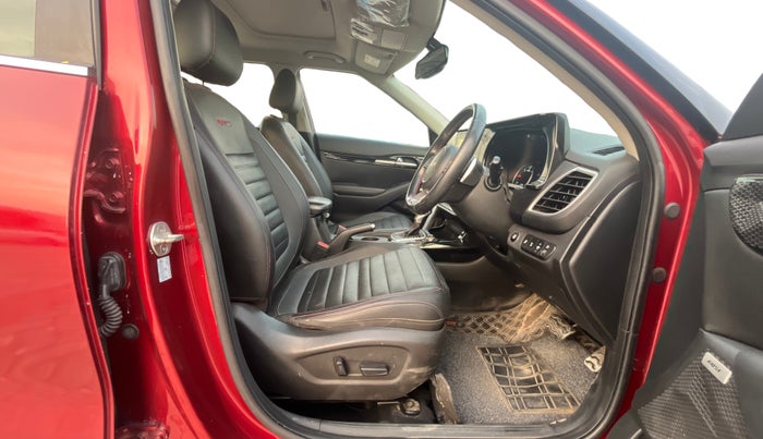 2021 KIA SELTOS GTX PLUS AT 1.5 DIESEL, Diesel, Automatic, 1,47,103 km, Right Side Front Door Cabin