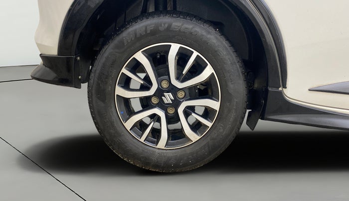 2024 Maruti Swift VXi (O), Petrol, Manual, 21,424 km, Right Rear Wheel