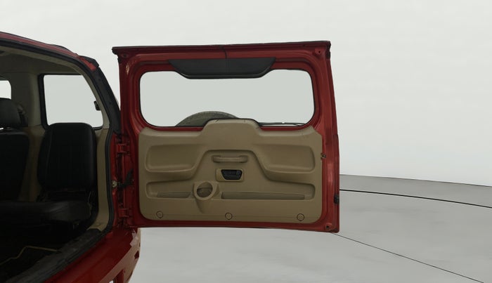 2015 Mahindra TUV300 T8, Diesel, Manual, 70,354 km, Boot Door Open