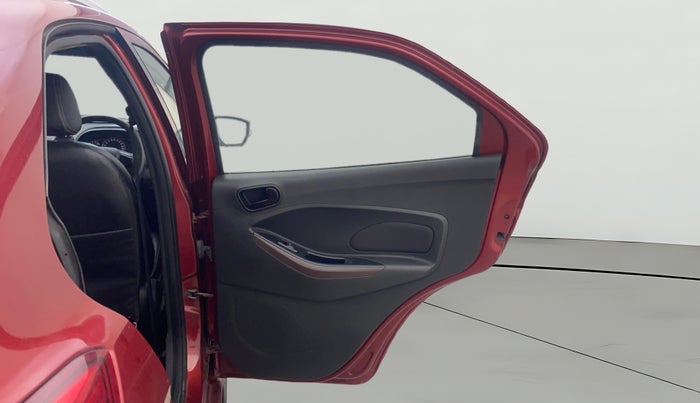 2021 Ford FREESTYLE TITANIUM 1.2 PETROL, Petrol, Manual, 21,759 km, RHS Rear Door