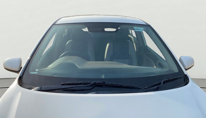 2016 Hyundai Elite i20 MAGNA 1.2, Petrol, Manual, 58,253 km, Front Windshield