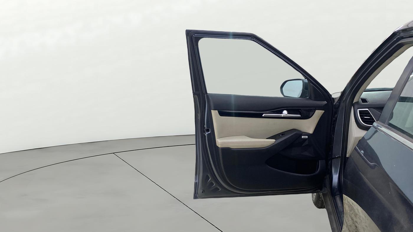 2020 KIA SELTOS GTX PLUS AT 1.5 DIESEL, Diesel, Automatic, 1,41,405 km, LHS Front Door