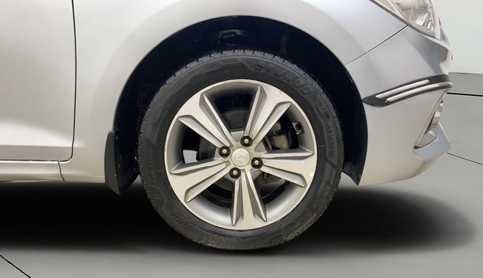 2019 Hyundai Verna 1.6 VTVT SX, Petrol, Manual, 82,873 km, Right Front Wheel