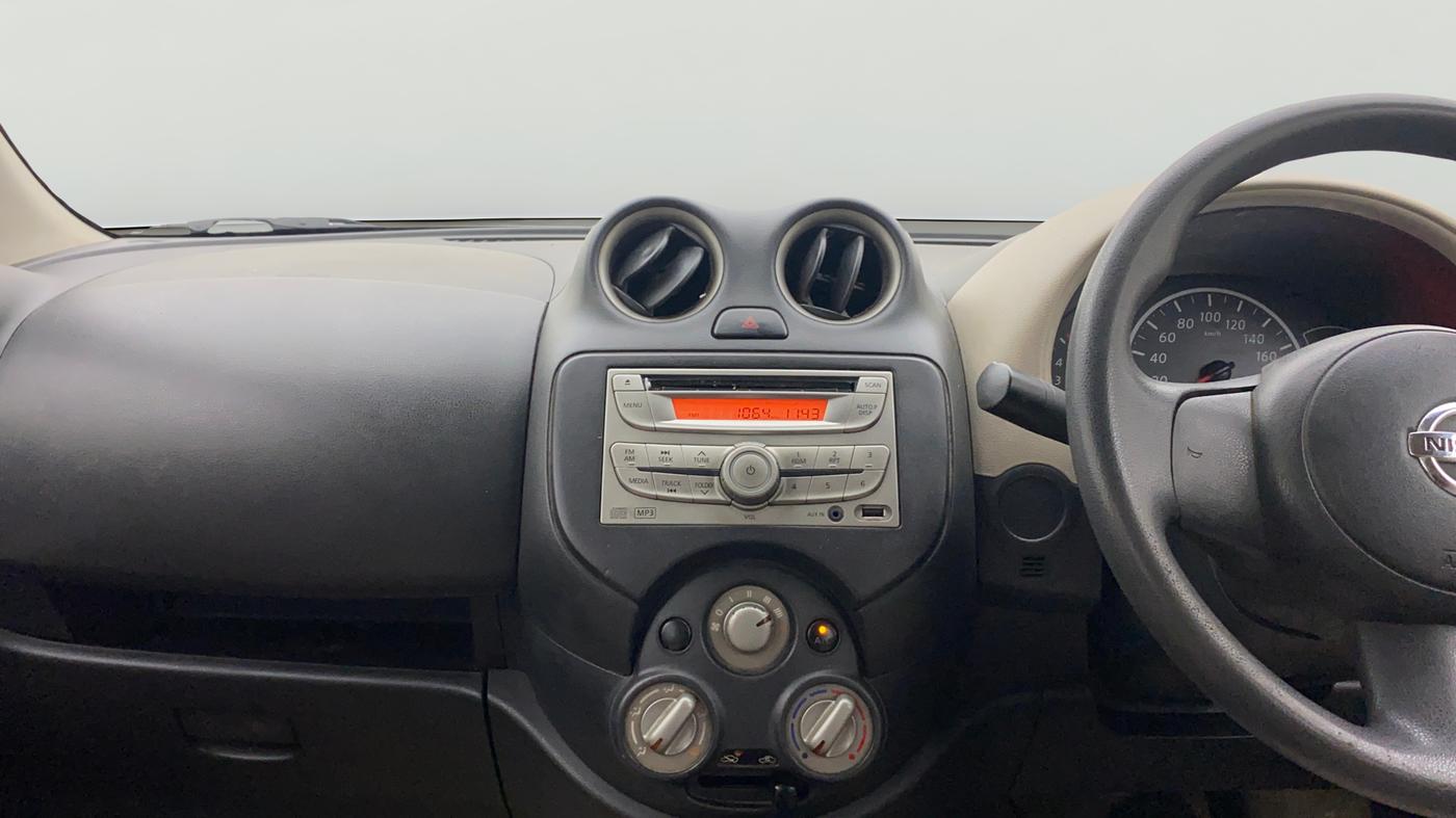 2014 Nissan Micra Active XV SAFETY PACK, Petrol, Manual, 1,13,086 km, Air Conditioner