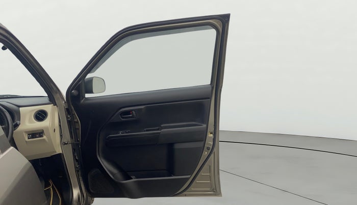 2021 Maruti New Wagon-R LXI CNG 1.0, CNG, Manual, 61,622 km, RHS Front Door