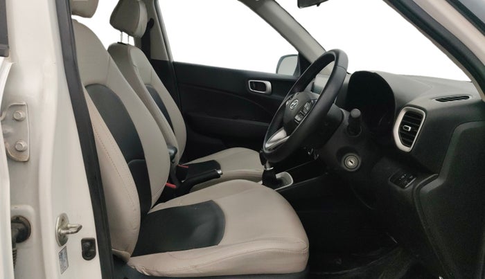 2021 Hyundai VENUE SX 1.0 TURBO IMT, Petrol, Manual, 1,15,386 km, Right Side Front Door Cabin