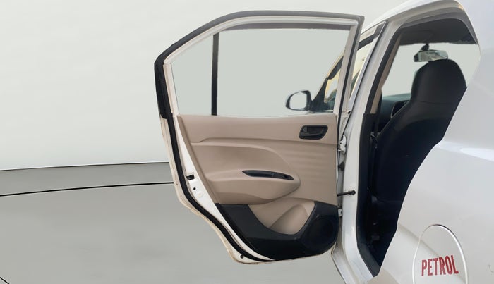 2020 Hyundai NEW SANTRO SPORTZ MT, Petrol, Manual, 39,701 km, LHS Rear Door