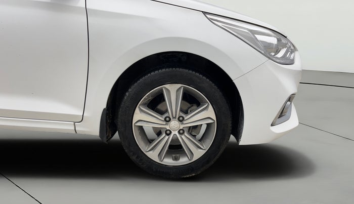 2018 Hyundai Verna 1.6 VTVT SX O, Petrol, Manual, 63,332 km, Right Front Wheel