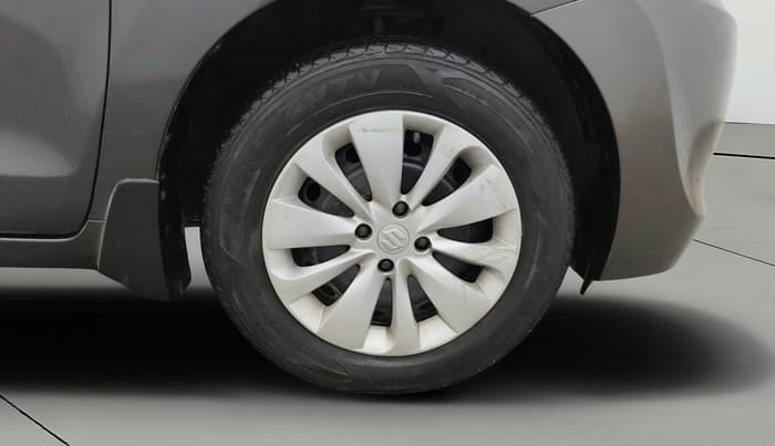 2017 Maruti Baleno DELTA PETROL 1.2, Petrol, Manual, 30,448 km, Right Front Wheel