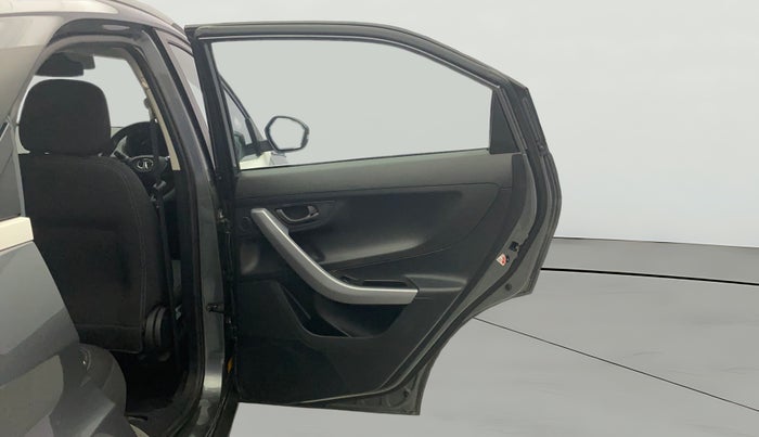 2023 Tata NEXON XMA PLUS SUNROOF PETROL, Petrol, Automatic, 20,466 km, RHS Rear Door