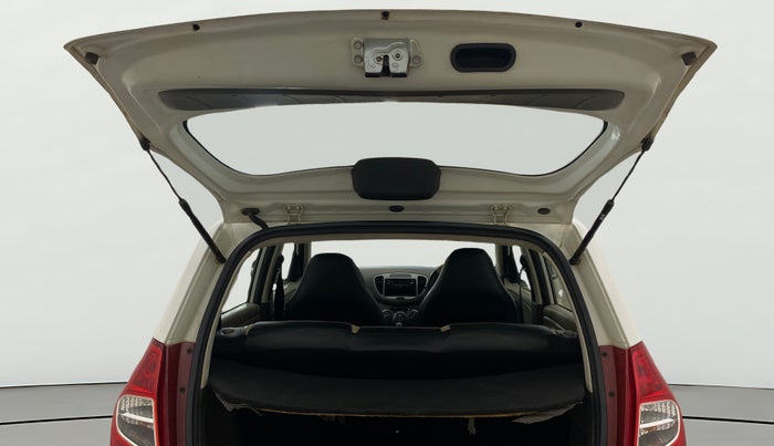 2017 Hyundai i10 MAGNA 1.1, Petrol, Manual, 98,021 km, Boot Door Open