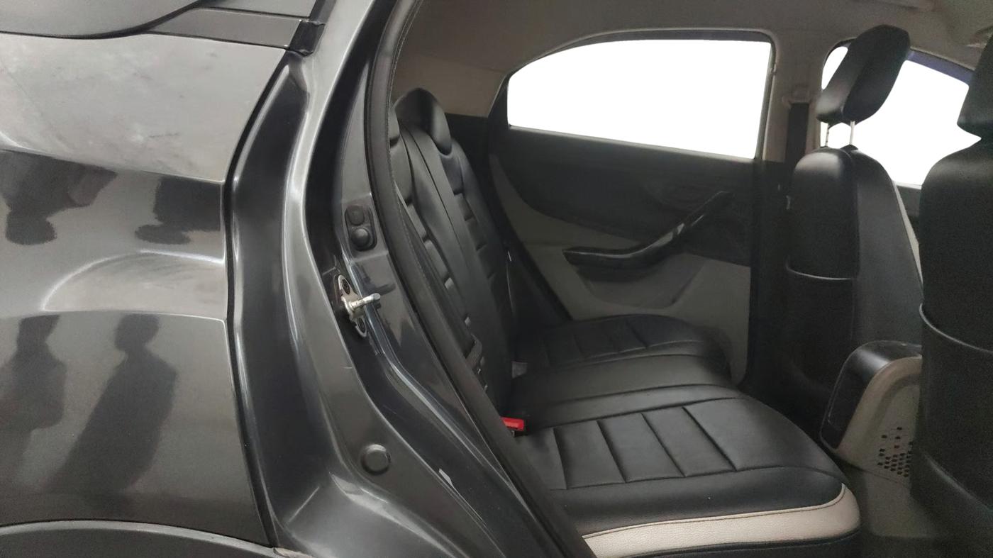 2019 Tata NEXON XM PETROL, Petrol, Manual, 66,451 km, Right Side Rear Door Cabin