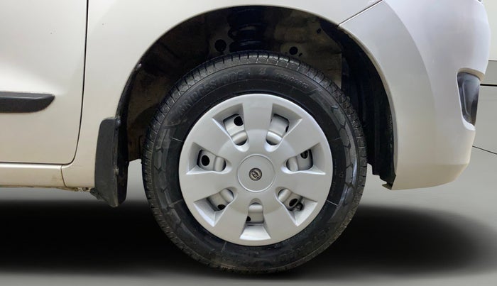 2018 Maruti Wagon R 1.0 LXI CNG, CNG, Manual, 51,937 km, Right Front Wheel
