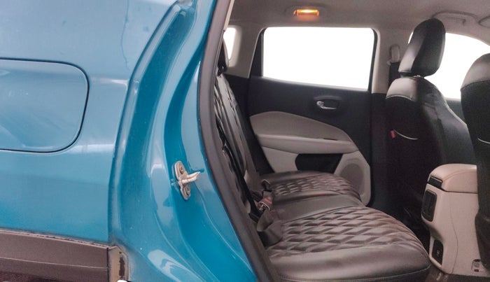 2018 Jeep Compass LIMITED 1.4 PETROL AT, Petrol, Automatic, 66,371 km, Right Side Rear Door Cabin