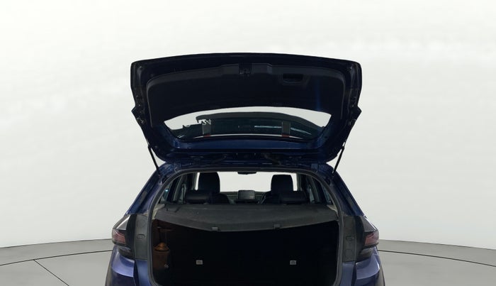 2022 Tata ALTROZ XZA PLUS, Petrol, Automatic, 45,031 km, Boot Door Open