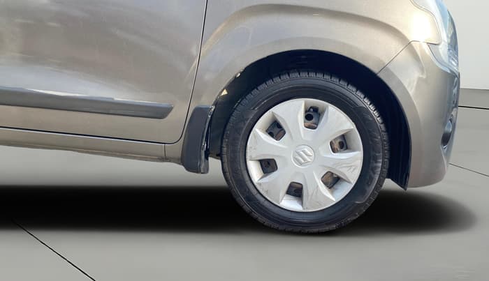 2023 Maruti New Wagon-R VXI 1.0, Petrol, Manual, 64,381 km, Right Front Wheel