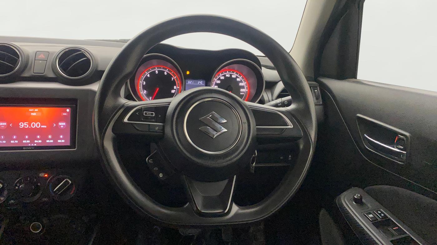 2023 Maruti Swift VXI AMT, Petrol, Automatic, 78,598 km, Steering Wheel Close Up