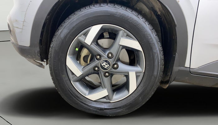 2019 Hyundai VENUE SX 1.0 (O) TURBO, Petrol, Manual, 1,20,117 km, Left Front Wheel