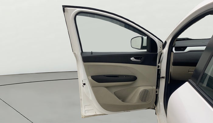 2021 Renault TRIBER RXZ, Petrol, Manual, 38,456 km, LHS Front Door