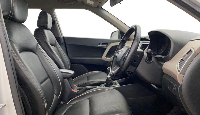 2016 Hyundai Creta  SX 1.6 Petrol , Petrol, Manual, 85,737 km, Right Side Front Door Cabin