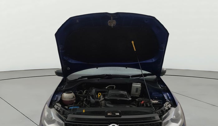 2021 Volkswagen Polo COMFORTLINE 1.0L TSI, Petrol, Manual, 36,511 km, Open Bonet