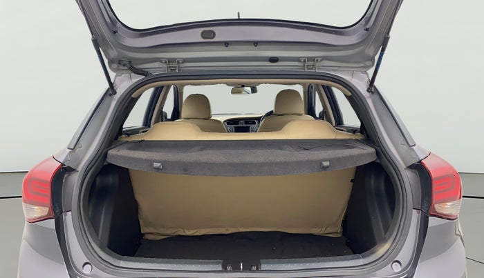 2018 Hyundai Elite i20 ASTA 1.2, Petrol, Manual, 67,406 km, Boot Open Zoomed View