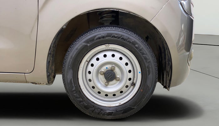 2021 Maruti New Wagon-R LXI CNG 1.0, CNG, Manual, 68,180 km, Right Front Wheel