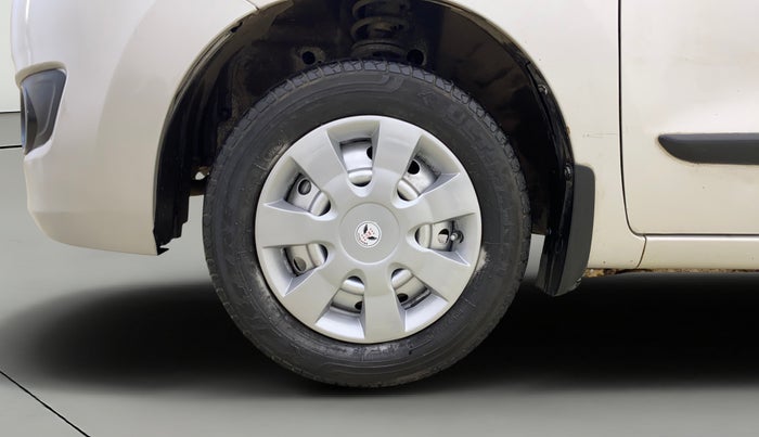2017 Maruti Wagon R 1.0 LXI CNG, CNG, Manual, 31,257 km, Left Front Wheel