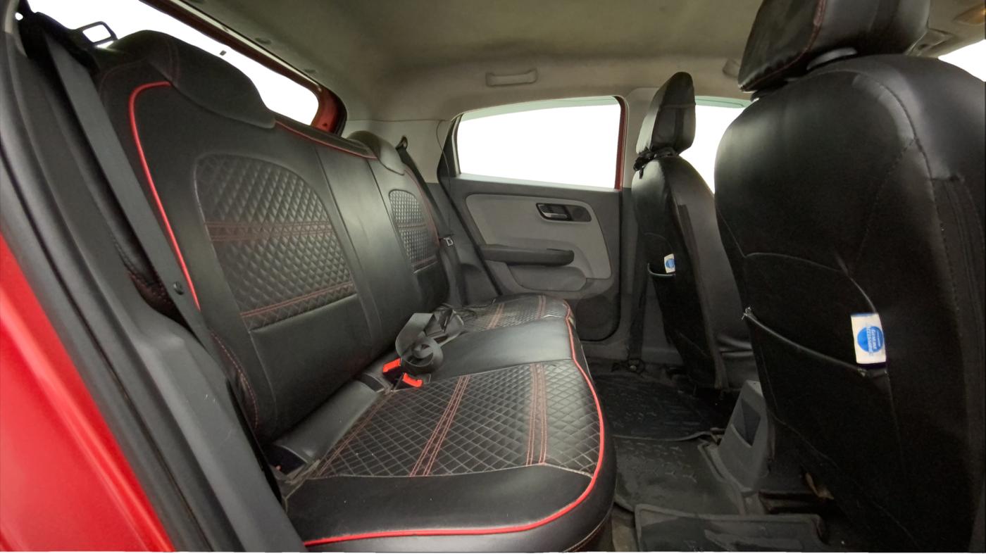 2020 Tata ALTROZ XM PLUS PETROL, Petrol, Manual, 69,456 km, Right Side Rear Door Cabin