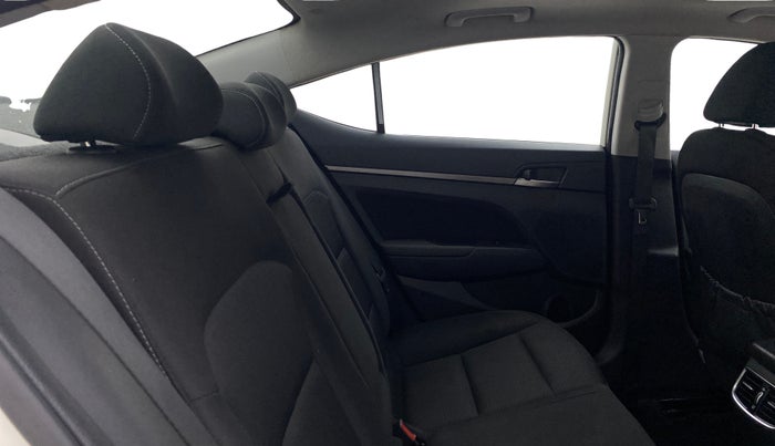 2018 Hyundai New Elantra 2.0 SX AT PETROL, Petrol, Automatic, 36,922 km, Right Side Rear Door Cabin