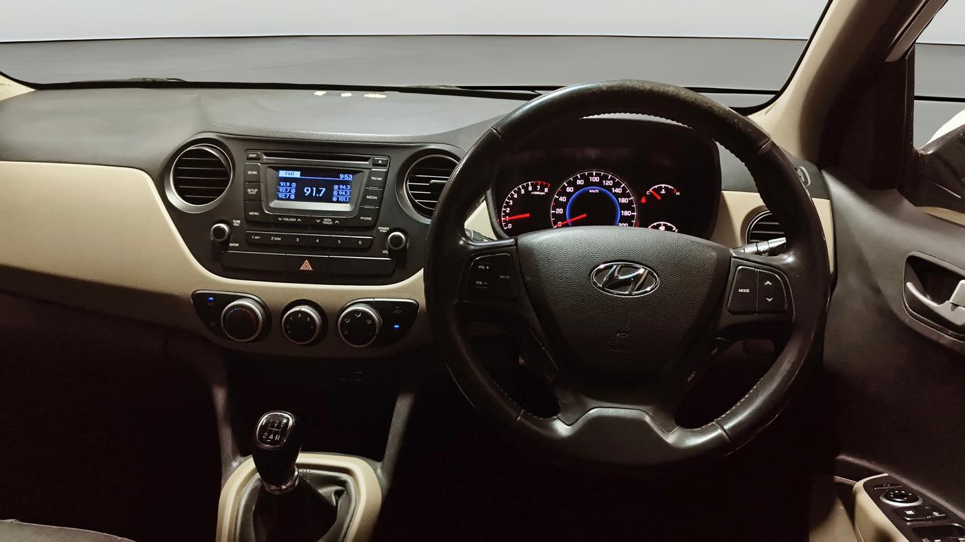 2016 Hyundai Grand i10 ASTA 1.2 KAPPA VTVT, Petrol, Manual, 48,452 km, Steering Wheel Close Up