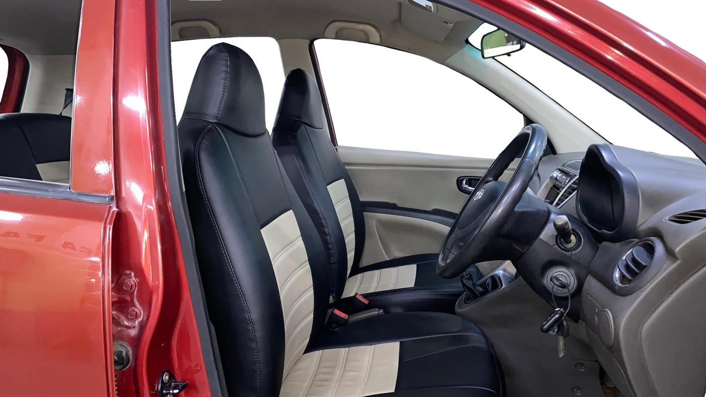 2012 Hyundai i10 MAGNA 1.2, Petrol, Manual, 95,937 km, Right Side Front Door Cabin