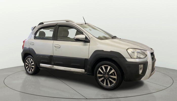 2015 Toyota Etios CROSS 1.2 G, Petrol, Manual, 70,549 km, Right Front Diagonal