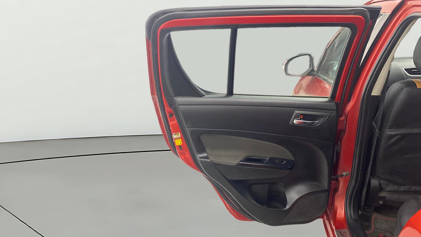 2013 Maruti Swift VXI, Petrol, Manual, 1,20,182 km, LHS Rear Door