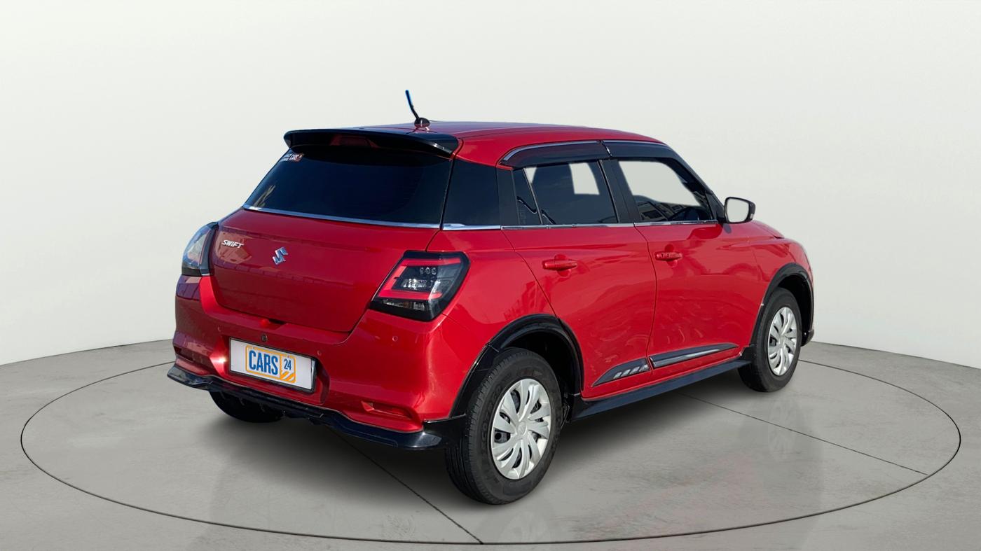 2024 Maruti Swift VXi (O), Petrol, Manual, 30,500 km, Right Back Diagonal