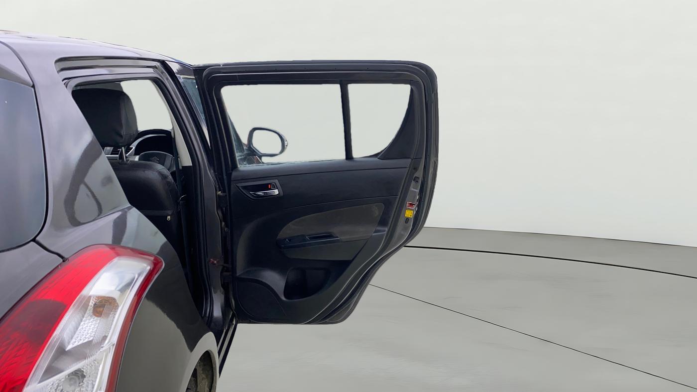 2017 Maruti Swift VXI, Petrol, Manual, 26,713 km, RHS Rear Door