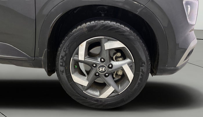 2020 Hyundai VENUE SX PLUS 1.0 TURBO DCT, Petrol, Automatic, 1,46,088 km, Right Front Wheel
