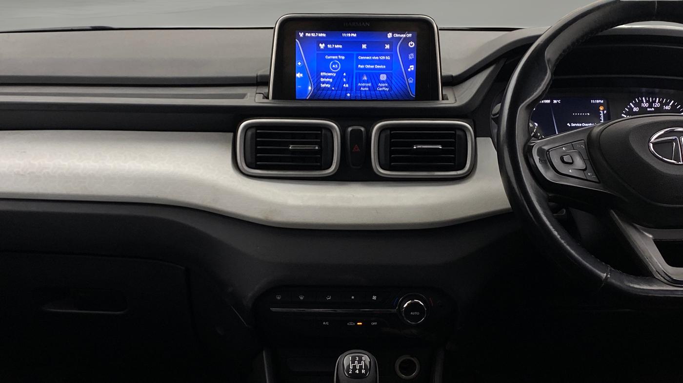 2021 Tata PUNCH CREATIVE  MT, Petrol, Manual, 83,570 km, Air Conditioner