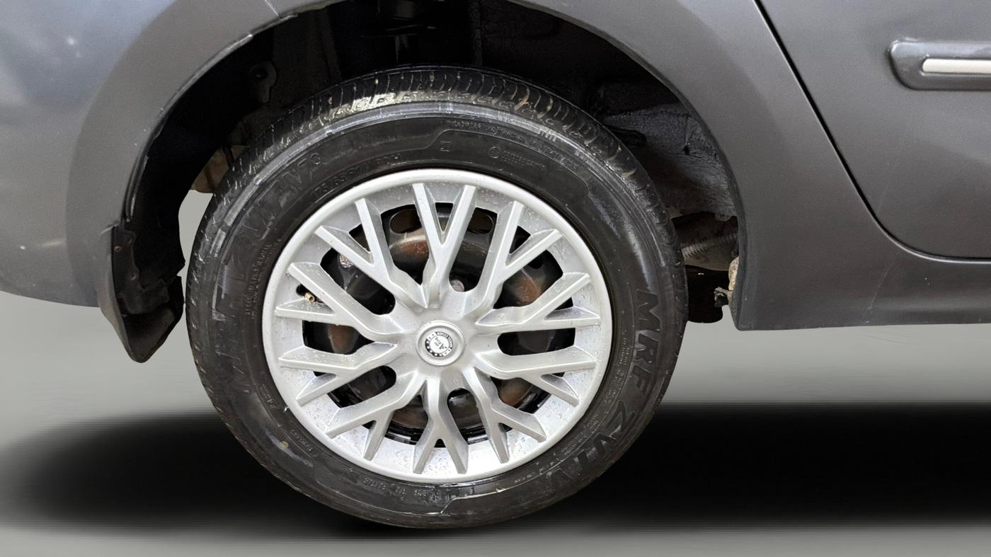 2020 Tata TIGOR XM PETROL, Petrol, Manual, 75,783 km, Right Rear Wheel