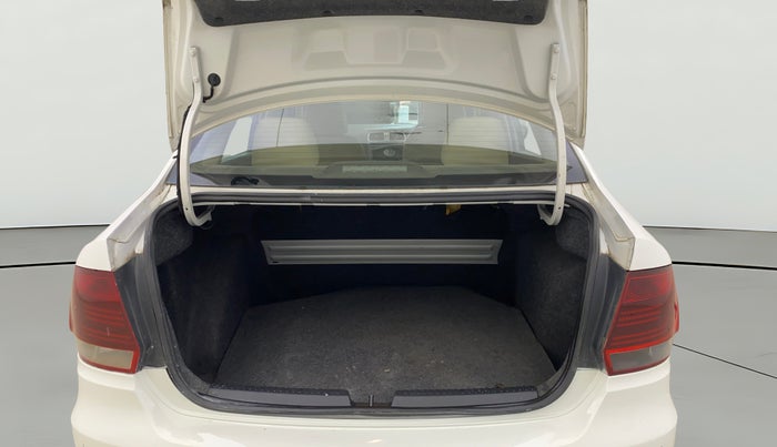 2016 Volkswagen Vento HIGHLINE PETROL AT, Petrol, Automatic, 58,985 km, Boot Open Zoomed View