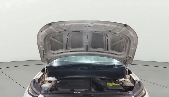 2020 Hyundai VENUE SX 1.4 CRDI, Diesel, Manual, 1,41,823 km, Open Bonet