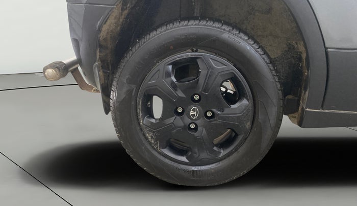 2024 Tata PUNCH ACCOMPLISHED AMT, Petrol, Automatic, 22,291 km, Right Rear Wheel