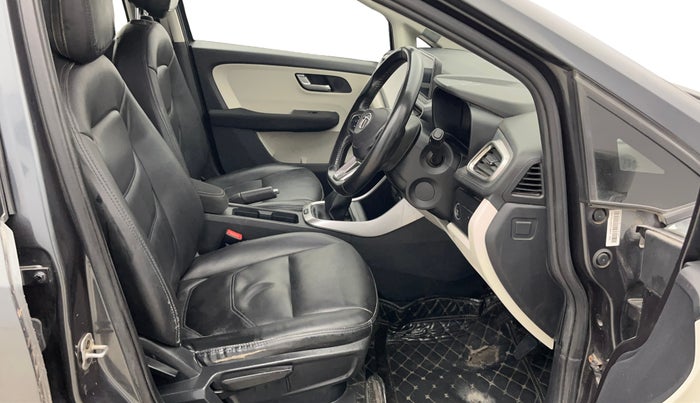 2021 Tata ALTROZ XZ PETROL, Petrol, Manual, 66,054 km, Right Side Front Door Cabin