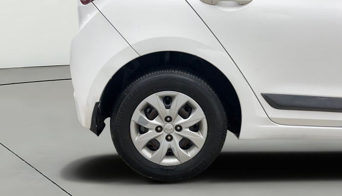 2016 Hyundai Elite i20 SPORTZ 1.2, Petrol, Manual, 27,637 km, Right Rear Wheel