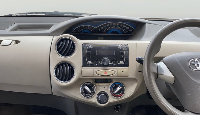 2013 Toyota Etios Liva V, Petrol, Manual, 61,478 km, Air Conditioner