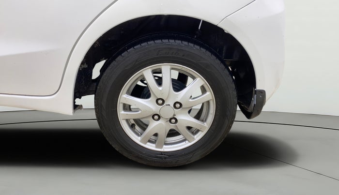 2017 Honda Brio VX MT, Petrol, Manual, 1,33,627 km, Left Rear Wheel