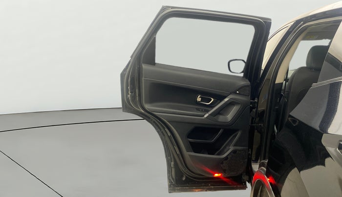 2020 Tata Harrier XZA PLUS 2.0L DARK EDITION, Diesel, Automatic, 1,15,220 km, LHS Rear Door