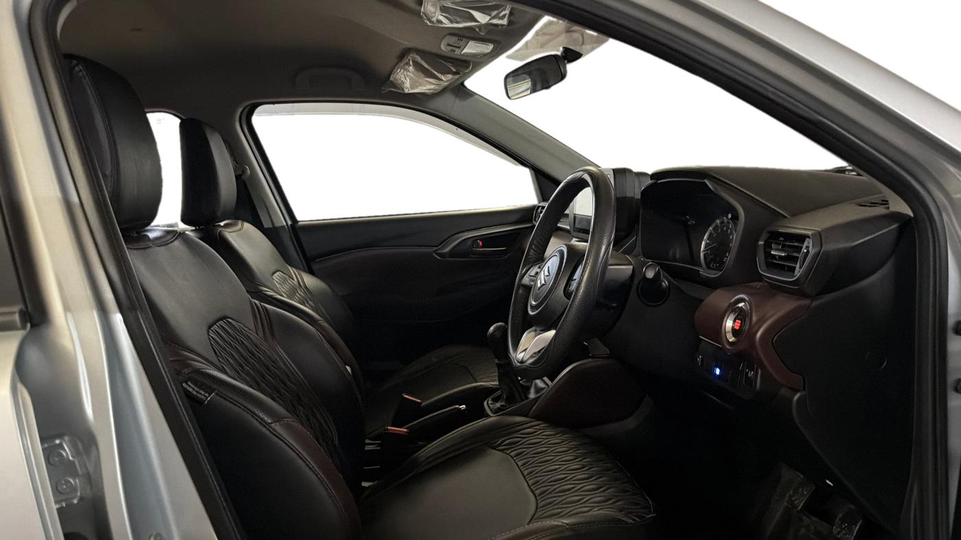 2024 Maruti Grand Vitara SIGMA SMART HYBRID, Petrol, Manual, 18,113 km, Right Side Front Door Cabin