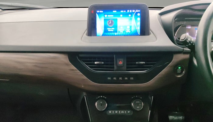 2022 Tata NEXON XZA PLUS (PREMIUM) KAZIRANGA PETROL, Petrol, Automatic, 52,830 km, Air Conditioner