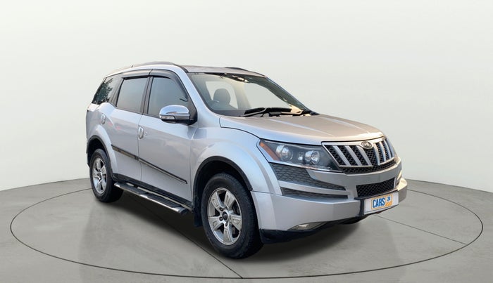 2013 Mahindra XUV500 W8, Diesel, Manual, 85,056 km, Right Front Diagonal